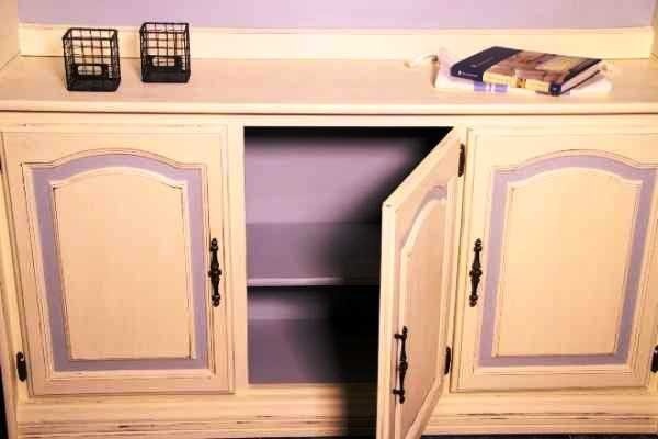 Самое главное - это умный подход и простая покраска, которая даст новую жизнь старому предмету мебели.
